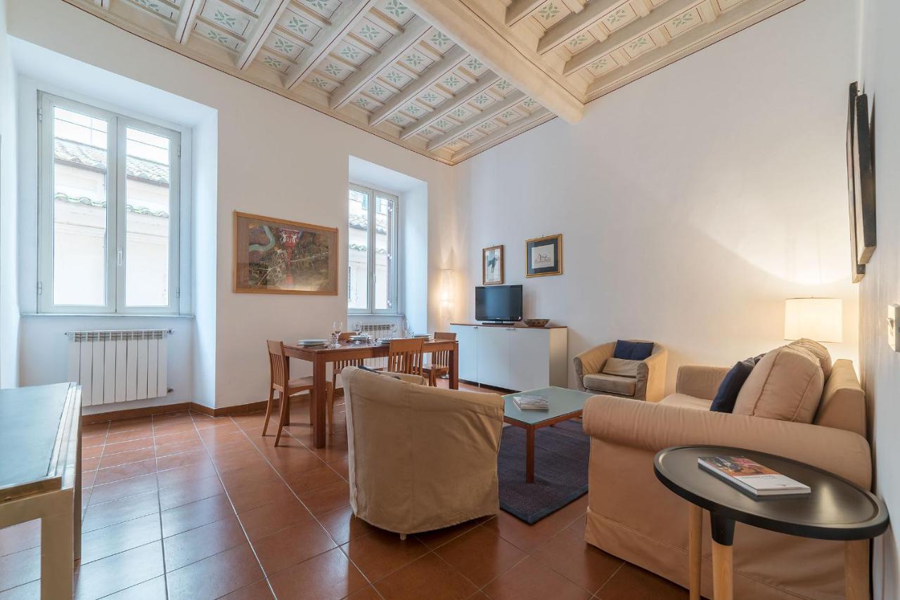 History And Modernity Meet By Fromhometorome Apartamento *